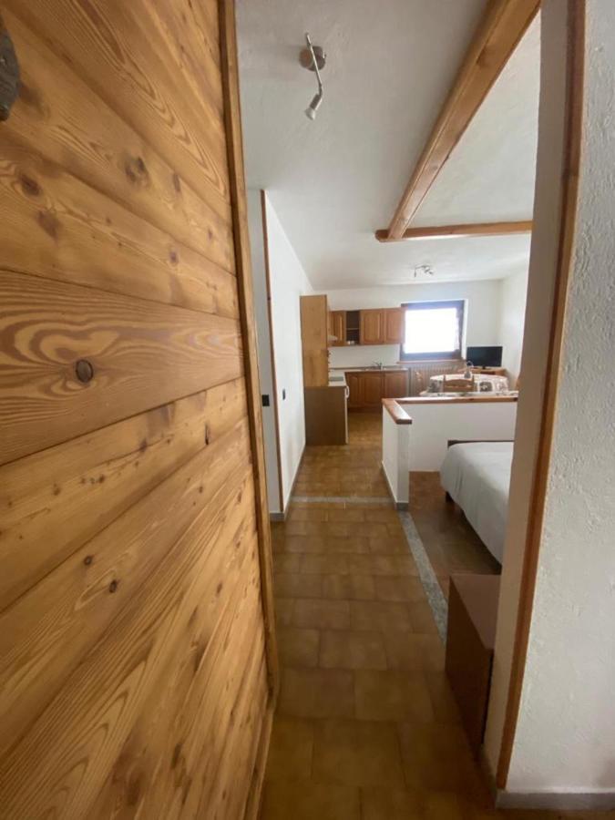 Maison Le Cre Appartamento 2 Introd Exteriör bild